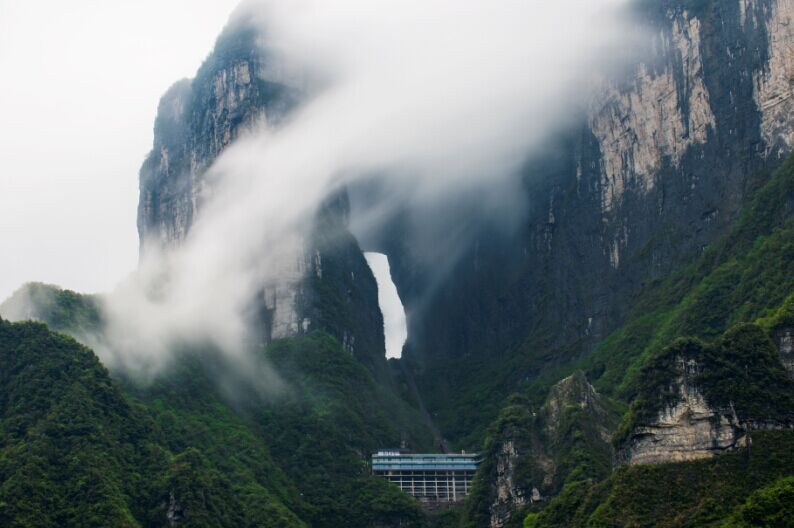 张家界天门山美景